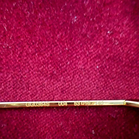 Gucci Gold Pearl-Trimmed Sunglasses - Picture 4 of 6